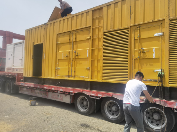索县除了负载情况和发动机维护,还有哪些因素会影响 200kw 柴油发电机的油耗?