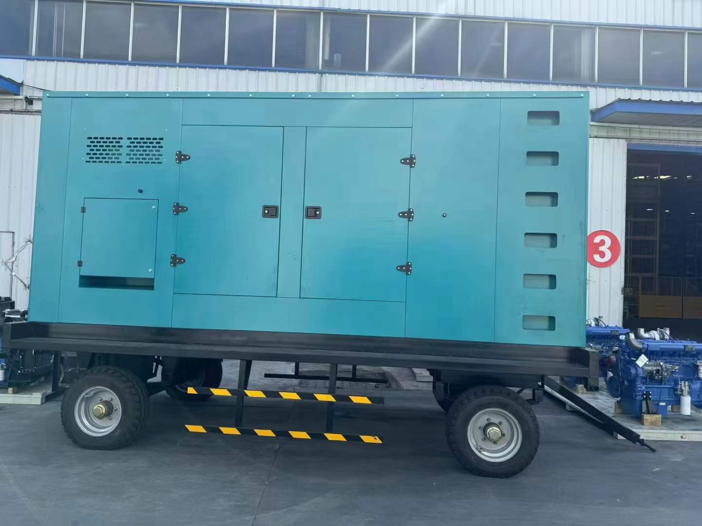 索县机油滤清器堵塞后，发动机还能继续使用吗？