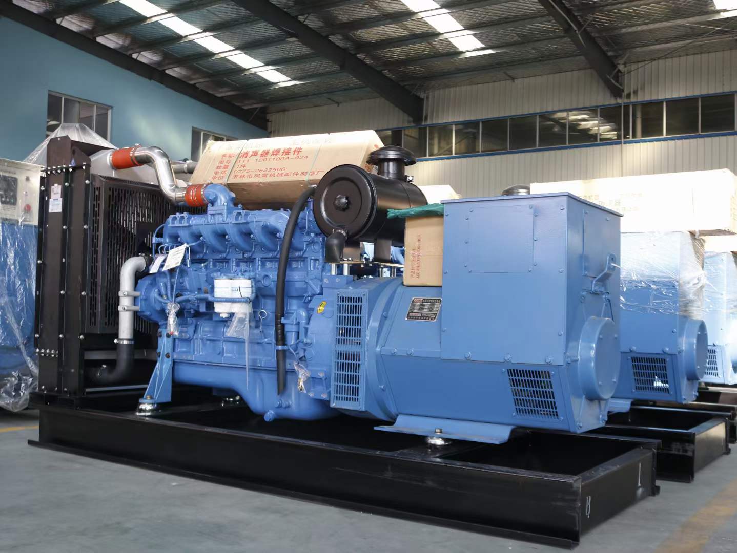 索县柴油发电机组空气滤清器多久需要更换一次？